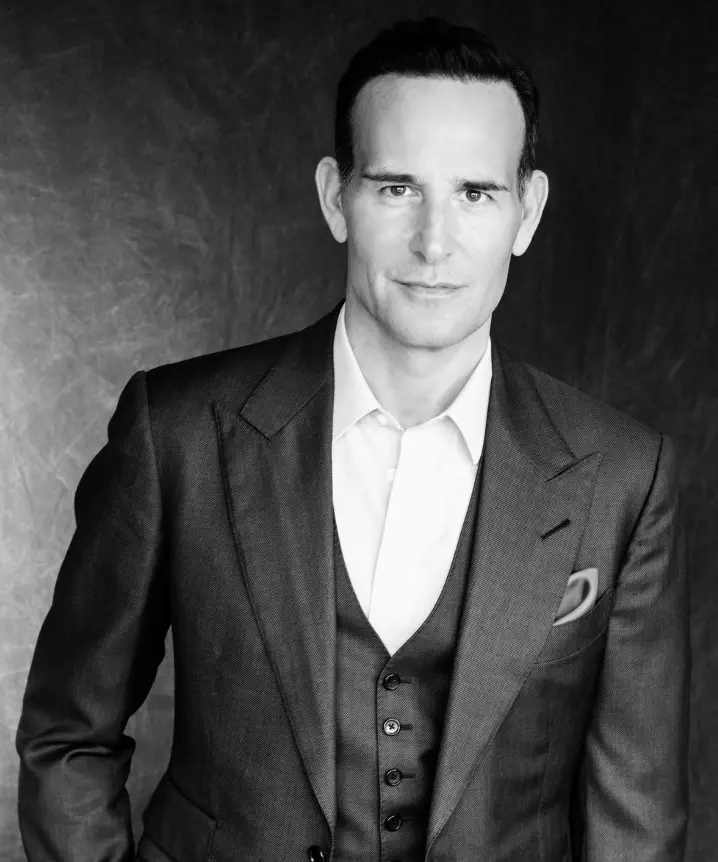 Headshot of Dr. Paul Jarrod Frank