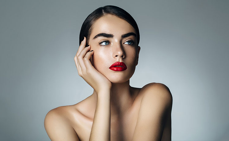 Model with smooth skin Model with smooth skin